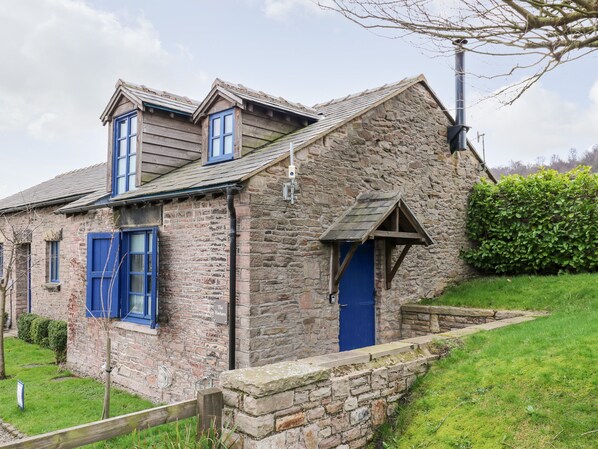 Exterior - The Hay Barn (High Peak)