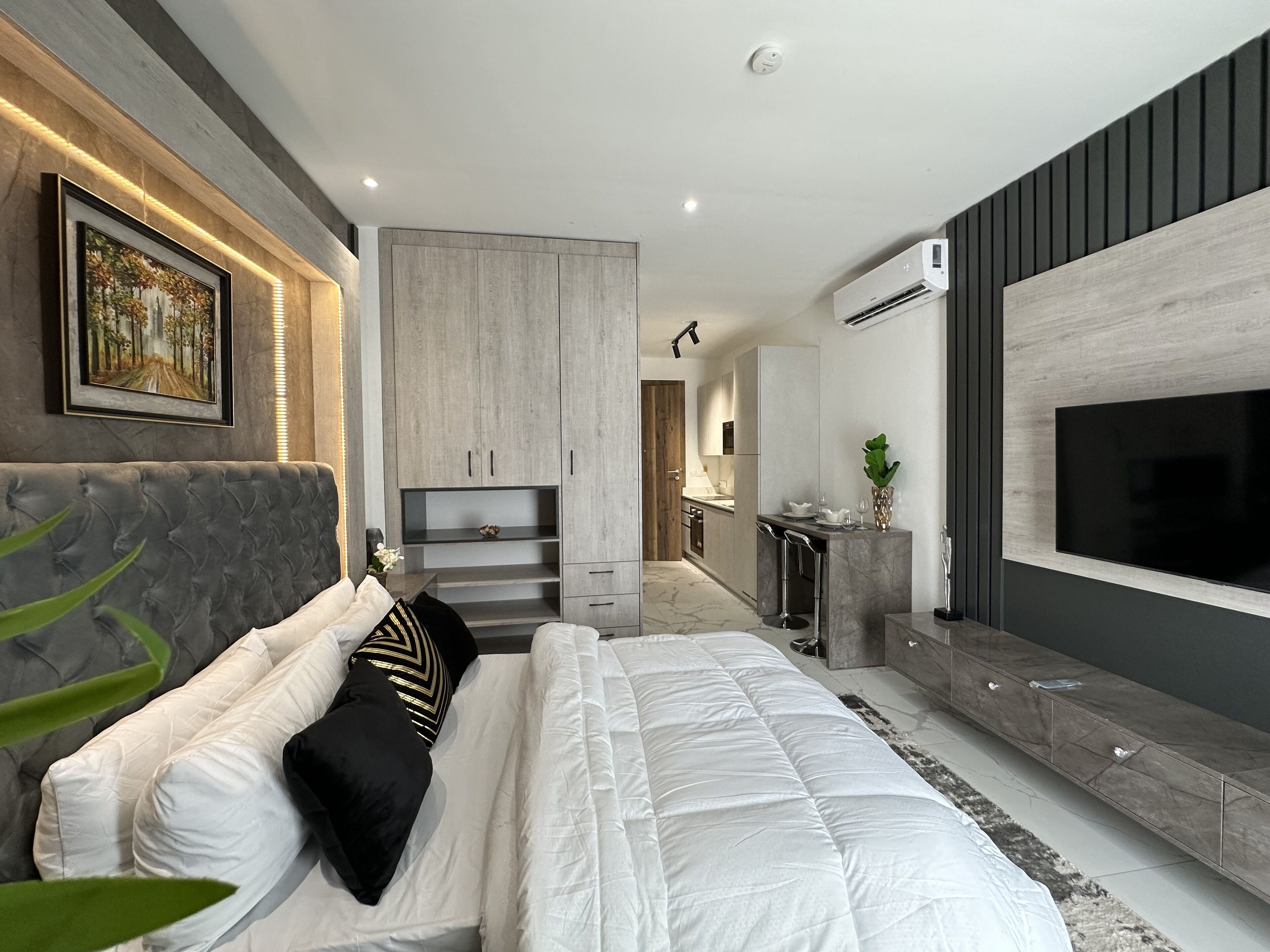 1 bedroom, WiFi, bed sheets