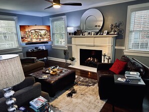 Smart TV, fireplace, video games, DVD player
