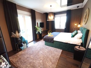 4 bedrooms, iron/ironing board, free WiFi, bed sheets - Villa Corado with Pool (Umag)