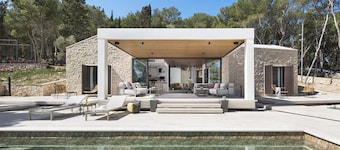 Beachfront Villa Brac Enigma with Pool