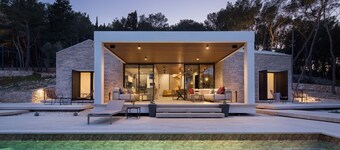 Beachfront Villa Brac Enigma with Pool