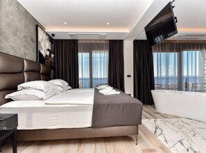 5 chambres, fer et planche à repasser, accès au Wi-Fi (inclus)