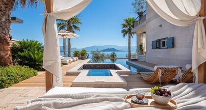 Luxusvilla Momento mit Pool