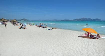 VILLA FRIDA - EXCLUSIVE HOLIDAYS