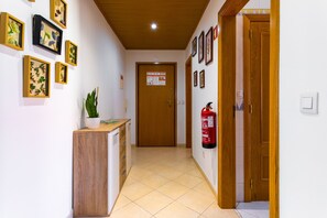 Interior - #118 T2 Quinta da Torre by Home Holidays (Armação de Pêra)