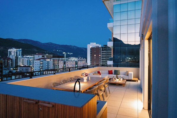 Luxury-Penthouse, 3 Schlafzimmer | Terrasse/Patio