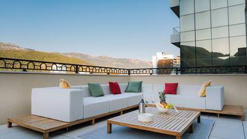 Luxury Penthouse, 3 Bedrooms | Terrace/patio