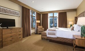 3 bedrooms, iron/ironing board, bed sheets