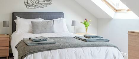 3 habitaciones, wifi gratis y ropa de cama