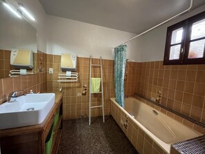 Shower - GITE DU BOSC - LYS - Gîte (LYS)