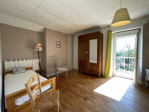 3 bedrooms, internet