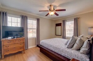 3 chambres, lit de bébé portatif, Wi-Fi