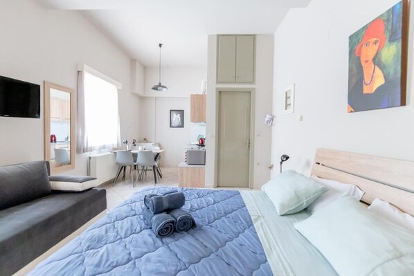 1 bedroom, WiFi, bed sheets