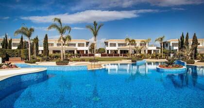 Atlantis Gardens Resort
