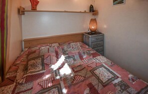 2 Schlafzimmer, Reisekinderbett, kostenloses WLAN