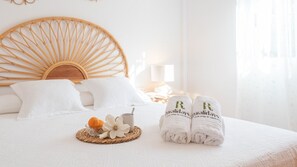 3 bedrooms, iron/ironing board, travel cot, WiFi