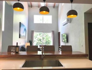 Interior - Surfside Flamingo Costa Rica - Casa Marina (Potrero)