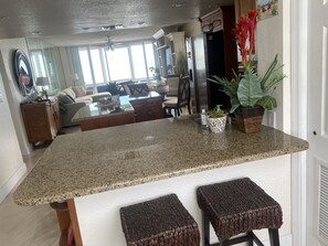 Interior - Gorgeous 2 Bedroom Condo on St Pete Beach (St. Pete Beach)