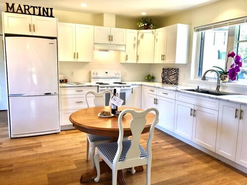 Sooke Vacation Suite