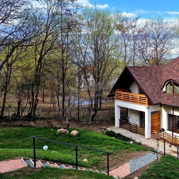 Exterior - Provence Suceava (Suceava)