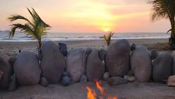 Sun-loungers, beach towels