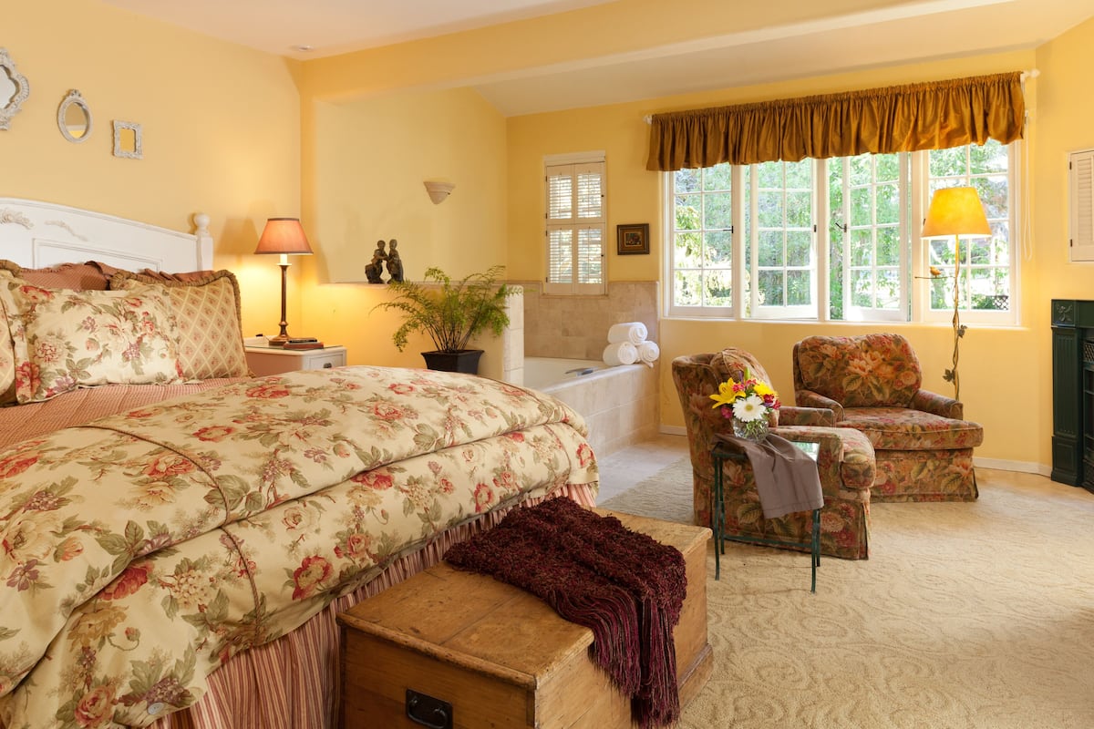 Mayfield Suite | 1 slaapkamer, een kluis op de kamer, gratis wifi, beddengoed