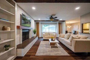 Smart TV, fireplace, Netflix, table football