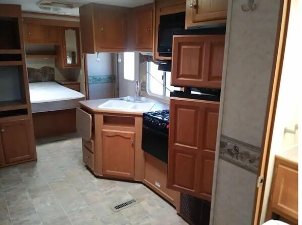 2 عدّة غرف نوم