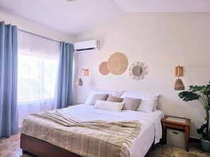 1 bedroom, in-room safe, iron/ironing board, free WiFi