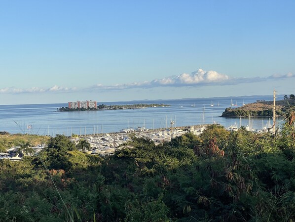 Marina - Centrally Located in Beach Town (Fajardo)