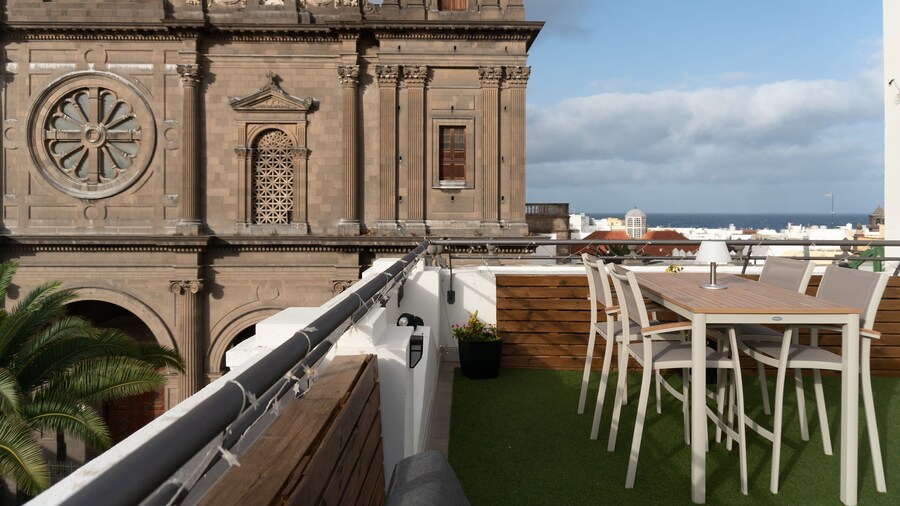 Santa Ana Suite & Rooms