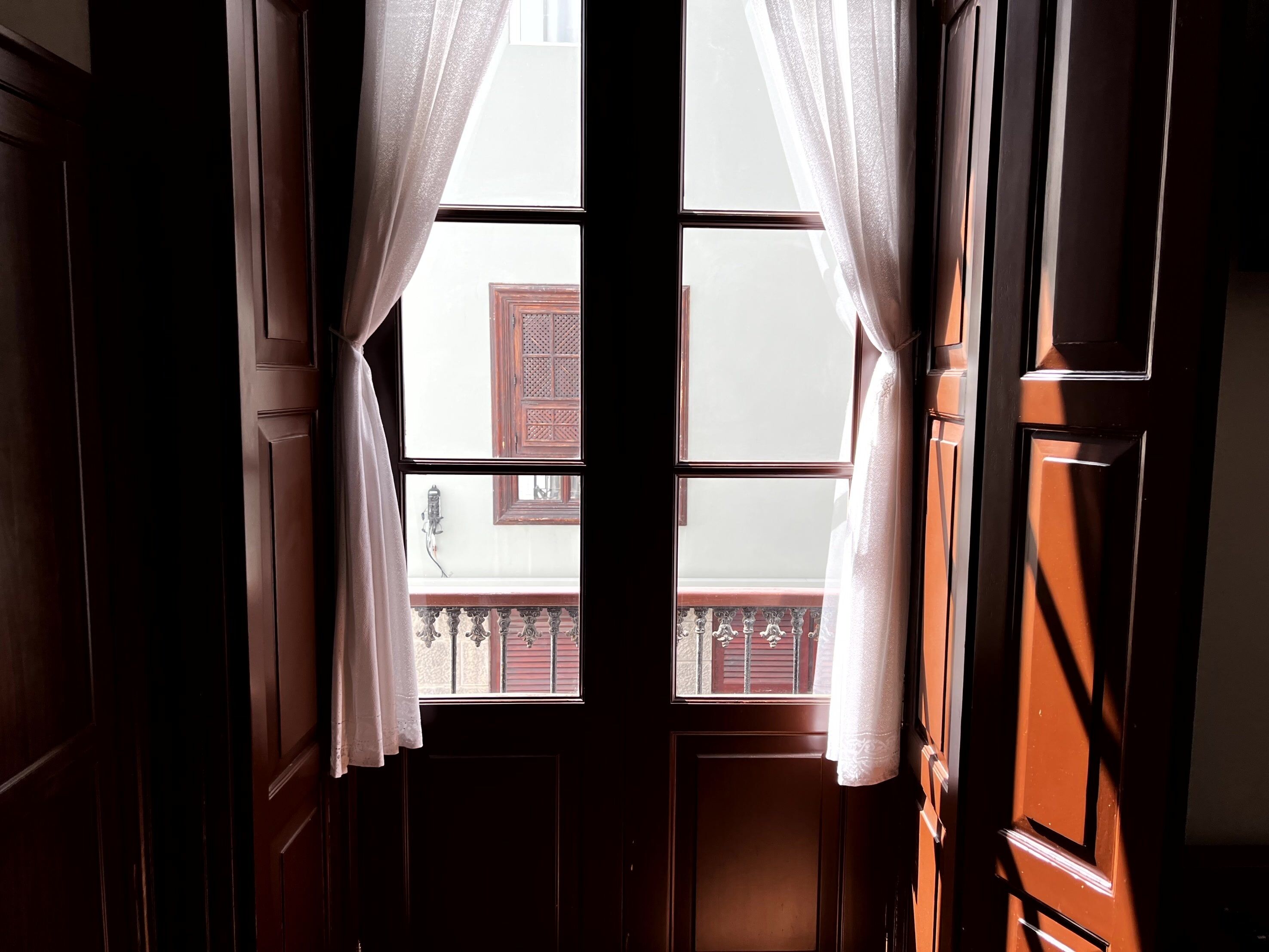 Chambre Triple Design, balcon, vue ville