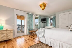 4 slaapkamers, een strijkplank/strijkijzer, wifi, beddengoed