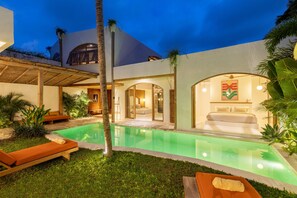 Pool - Stylish Private Villa, 3 BR, Canggu (Kerobokan)