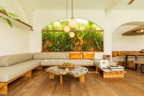 Interior - Stylish Private Villa, 3 BR, Canggu (Kerobokan)