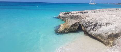 Liegestühle, Strandtücher