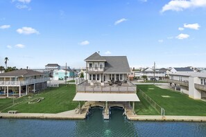 Exterior - Canal | Hot Tub | Large Deck | Private Dock | Pets (Galveston)
