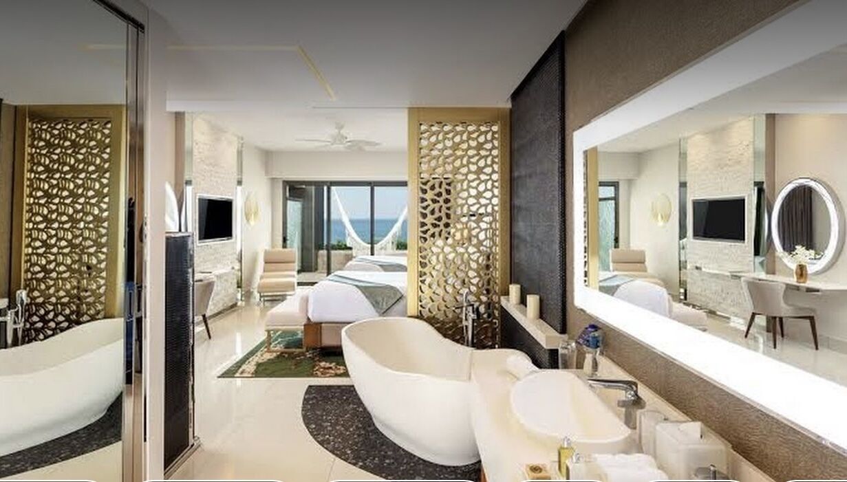 Stunning beach location, Garza Blanca Resort & Spa Los Cabos