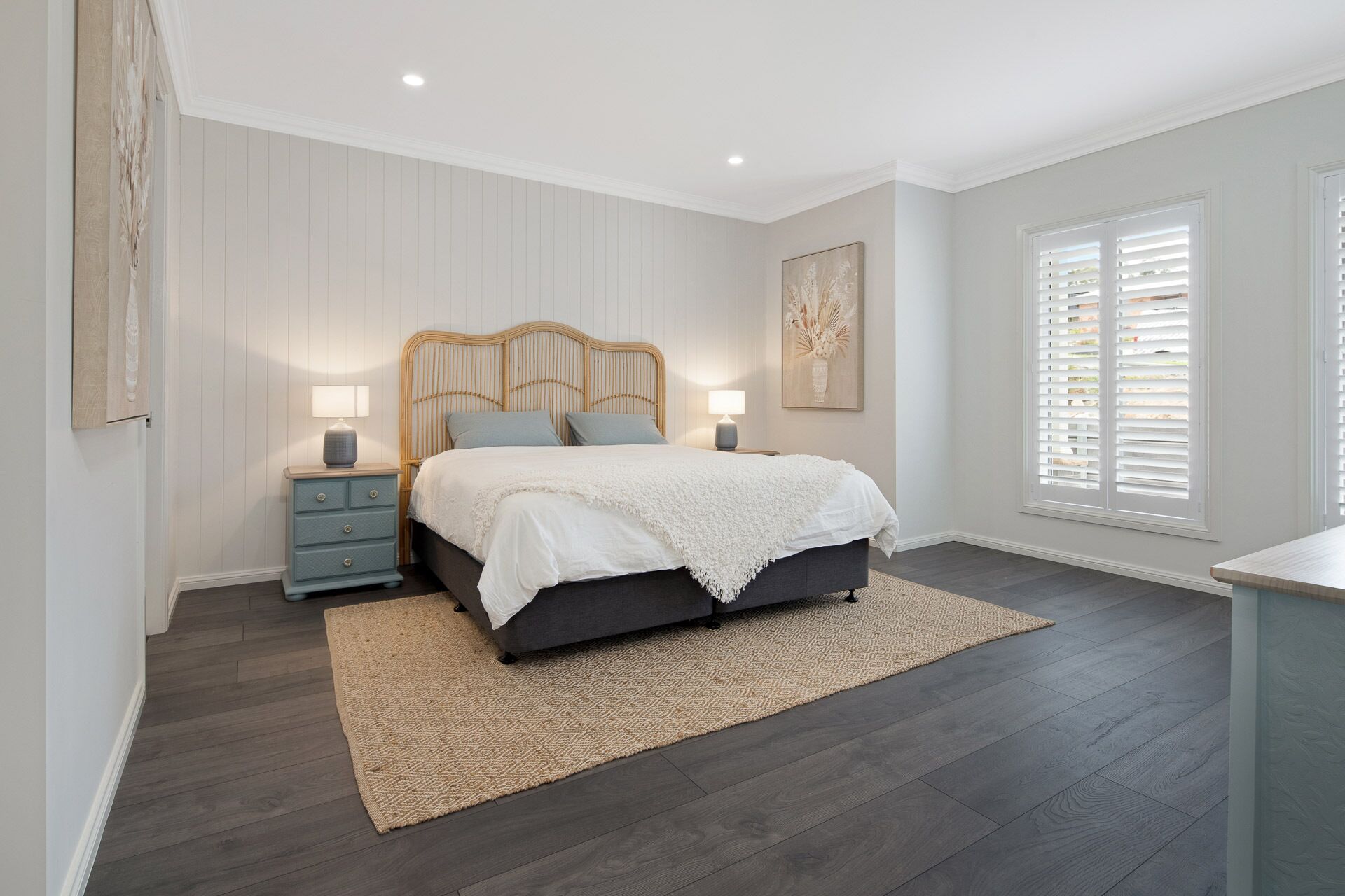 4 bedrooms, iron/ironing board, travel cot, free WiFi