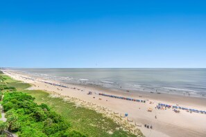 On the beach - $150 activities - E-gift card when you book - Oceanfront | Wrap-Around Balcony | M902 (Myrtle Beach)