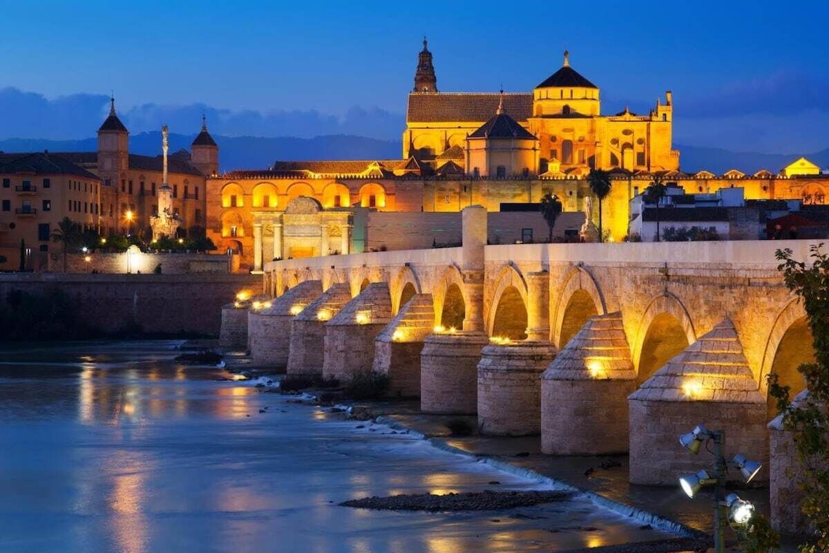 Lightbooking Plaza la Corredera Córdoba