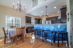 Dining - Chandler House | Amazing views, minutes to DuPont State Park and Downtown Brevard (Penrose)