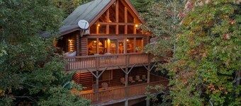Log Cabin - Views of Nantahala National Forest - Hot Tub -Fire Pit-Pet Friendly