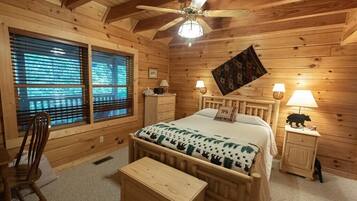 4 habitaciones, escritorio, tabla de planchar con plancha y wifi gratis