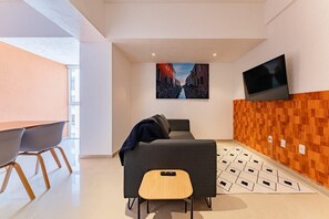 TV - VH | Stylish apartment and wifi | Anáhuac | 239 (Ciudad de México)