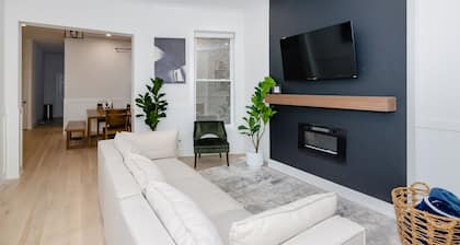 Bronzeville Manor walking distance to hospitals