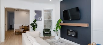 Bronzeville Manor walking distance to hospitals