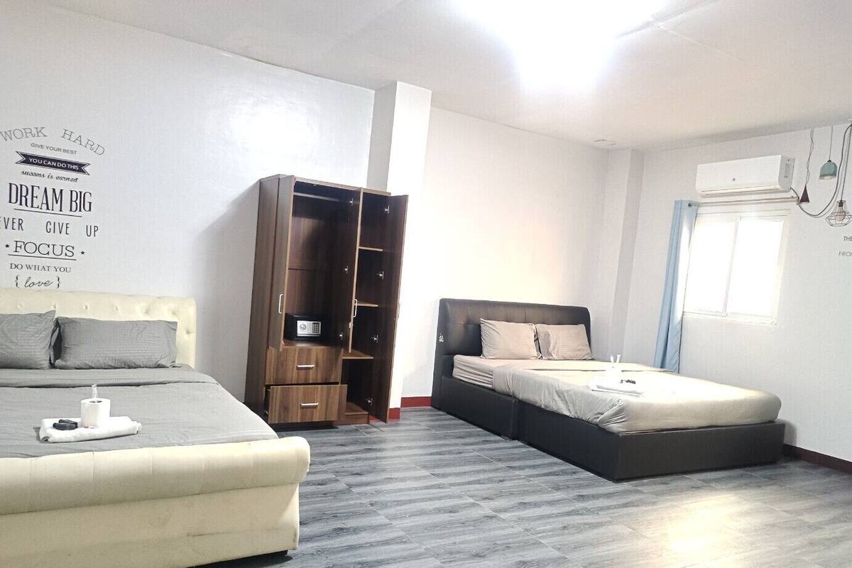 Family Villa | Premium bedding, in-room safe, desk, iron/ironing board