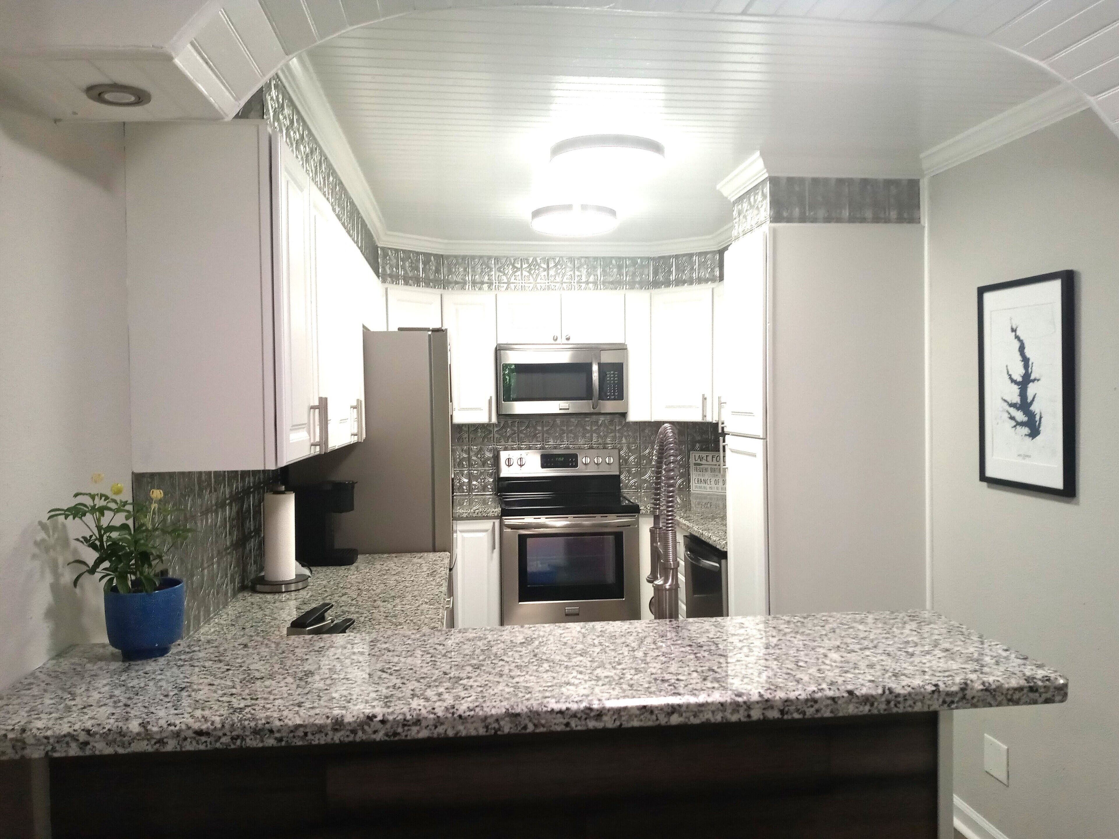 Walden on Lake Conroe 2 Bedroom / 2 Bathroom Condo